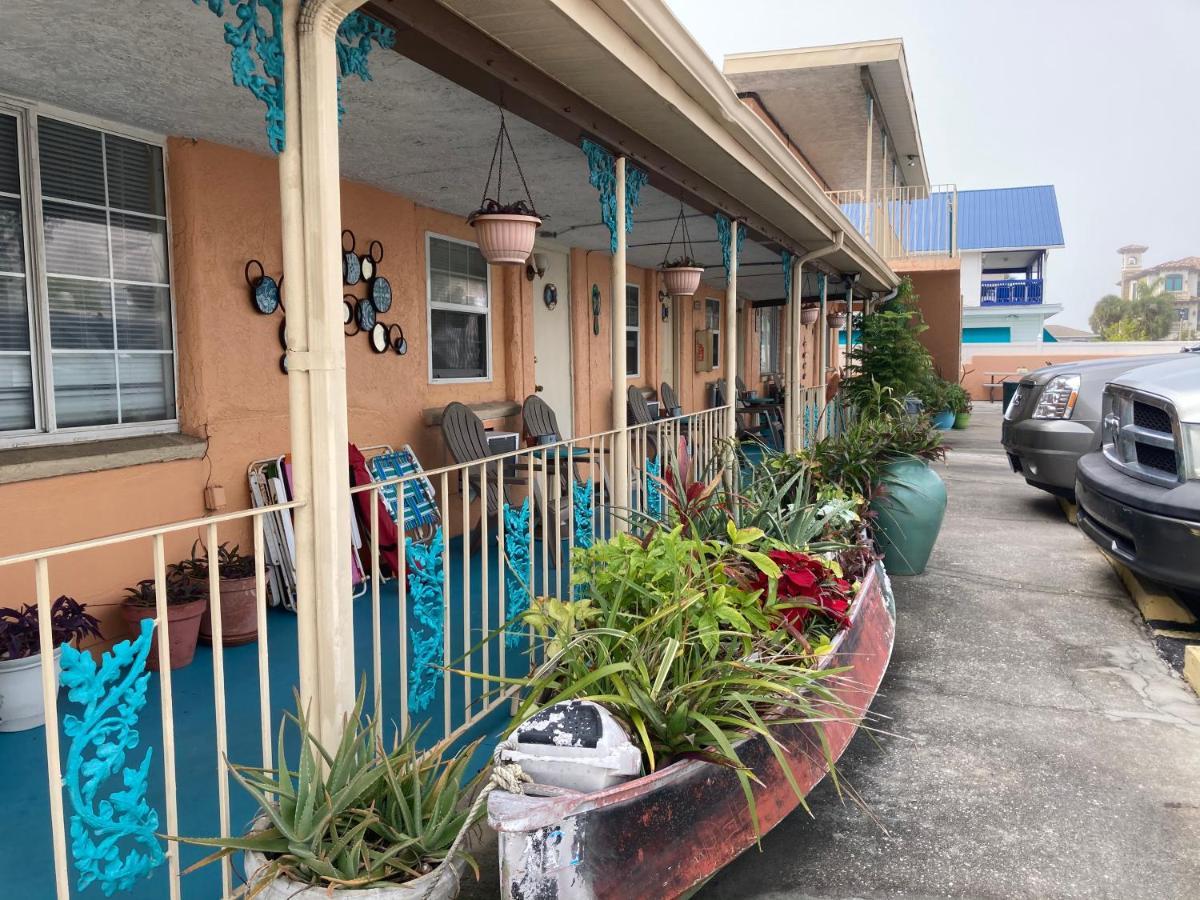 Michaels Siesta Motel Sankt Petersburg Exterior foto